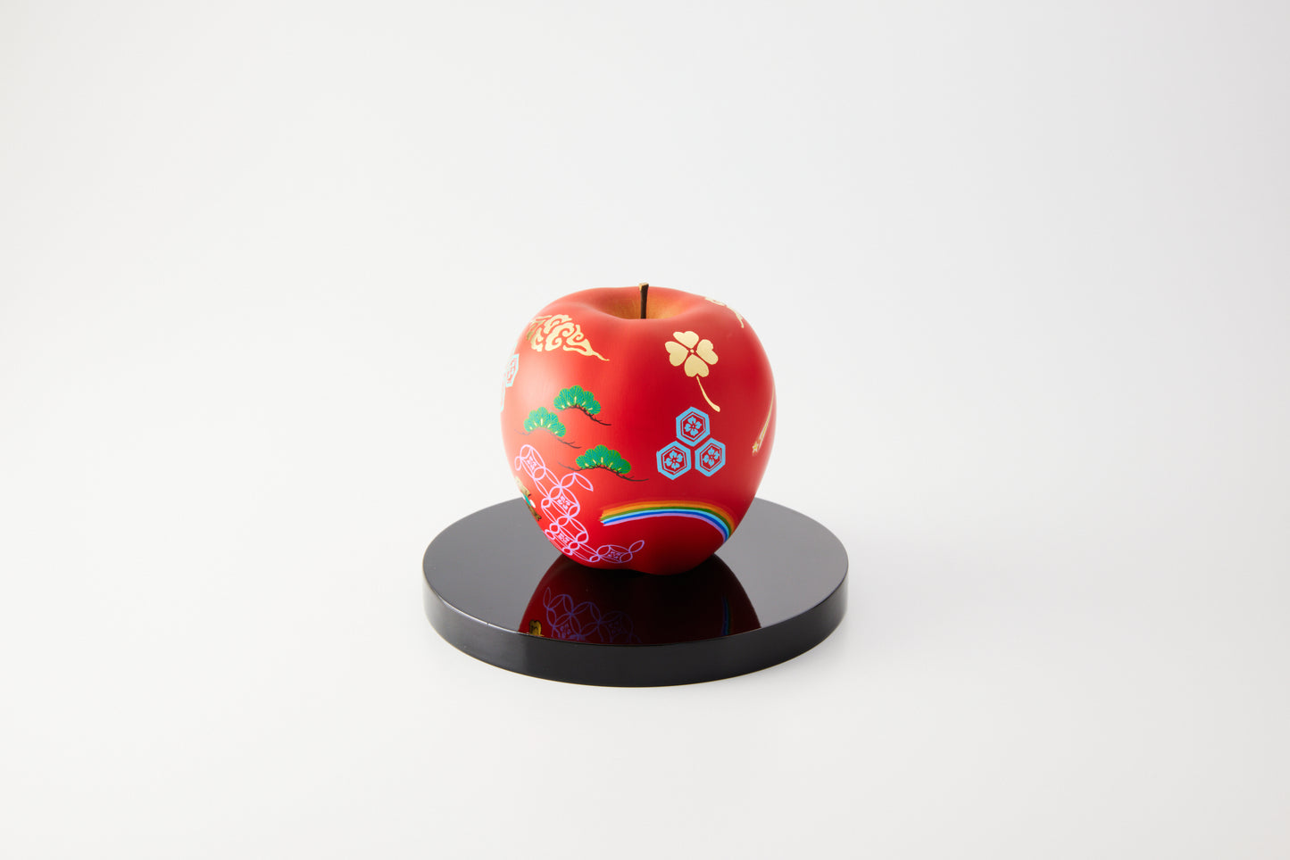 Yoichi Nishiyama Hakata Doll "Apple of Happiness"