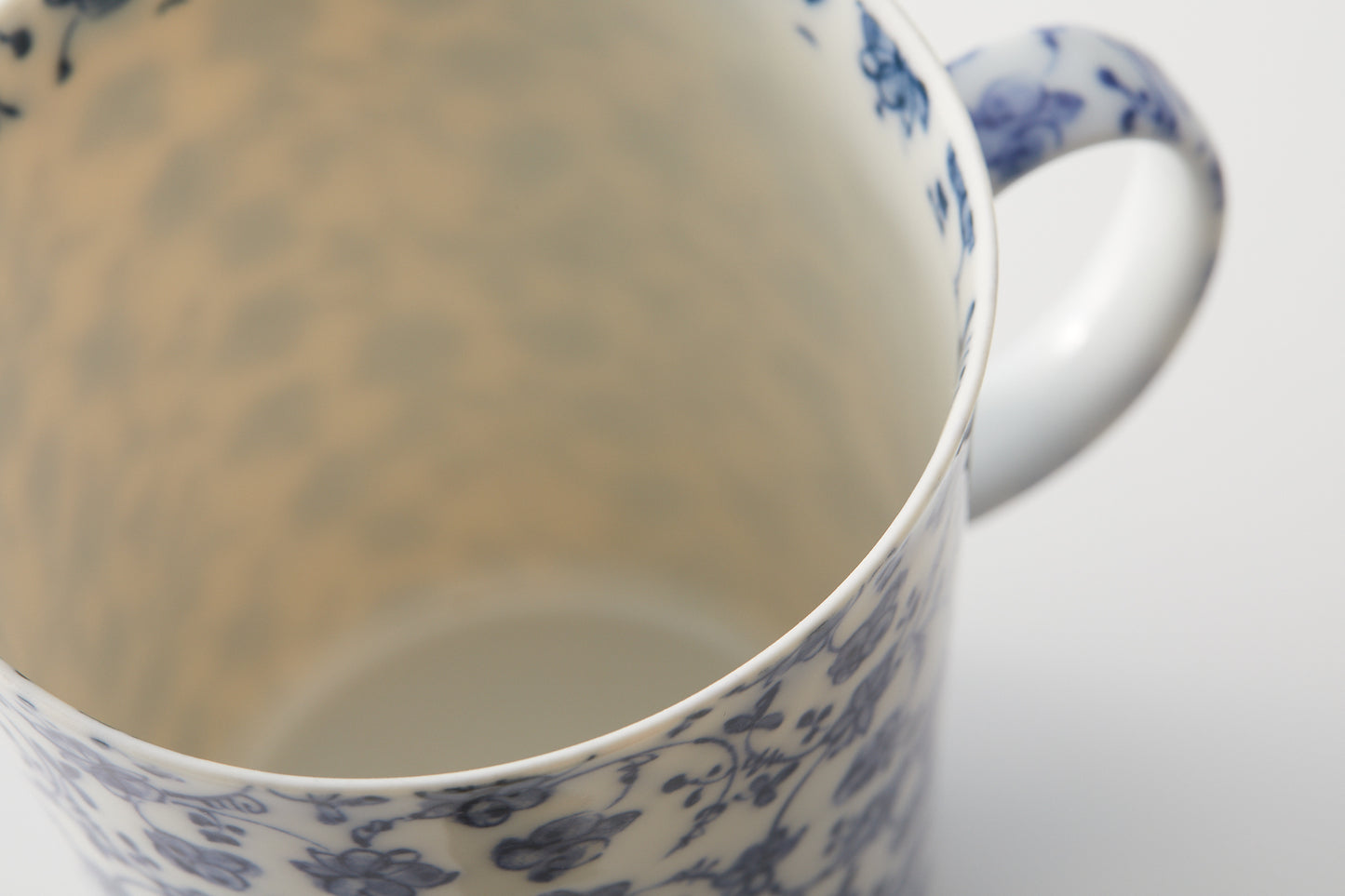 Marunao Seitosho Cut Mug Button arabesque