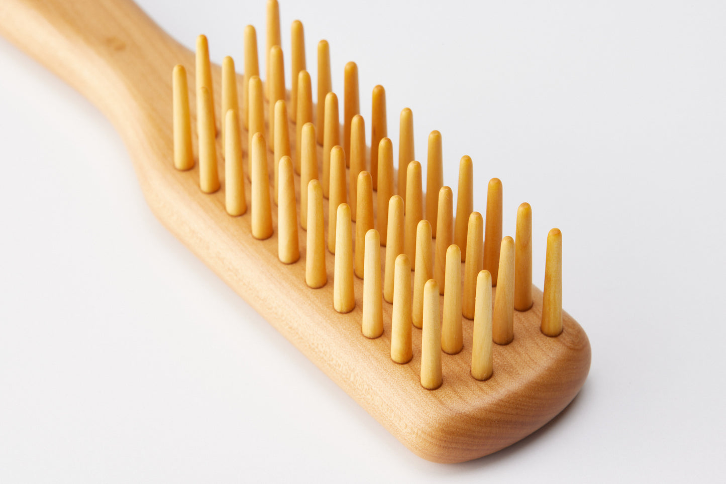 Beppu Tsuge Kogei Tsuge Brush, 4 Rows, Small